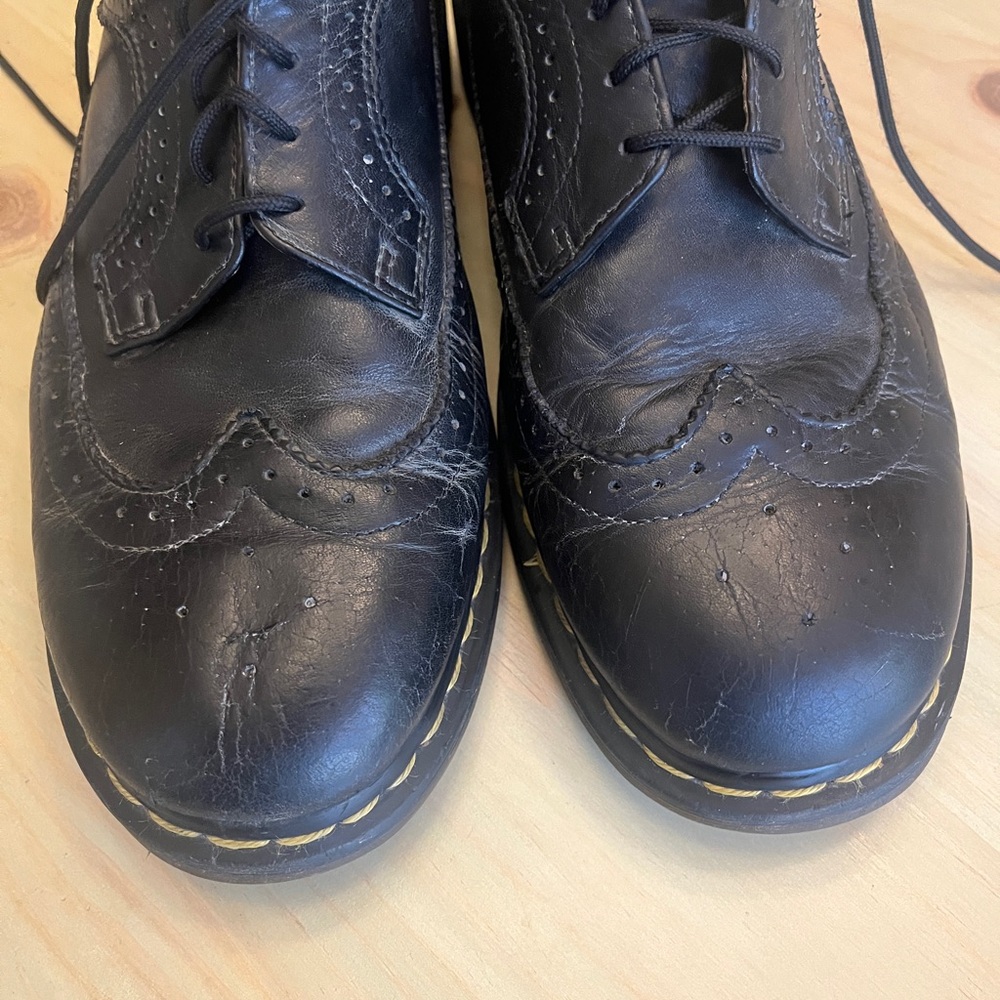 Vintage Dr. Marten Wingtip Brogue 3989 Black Leather Men's US11/UK10